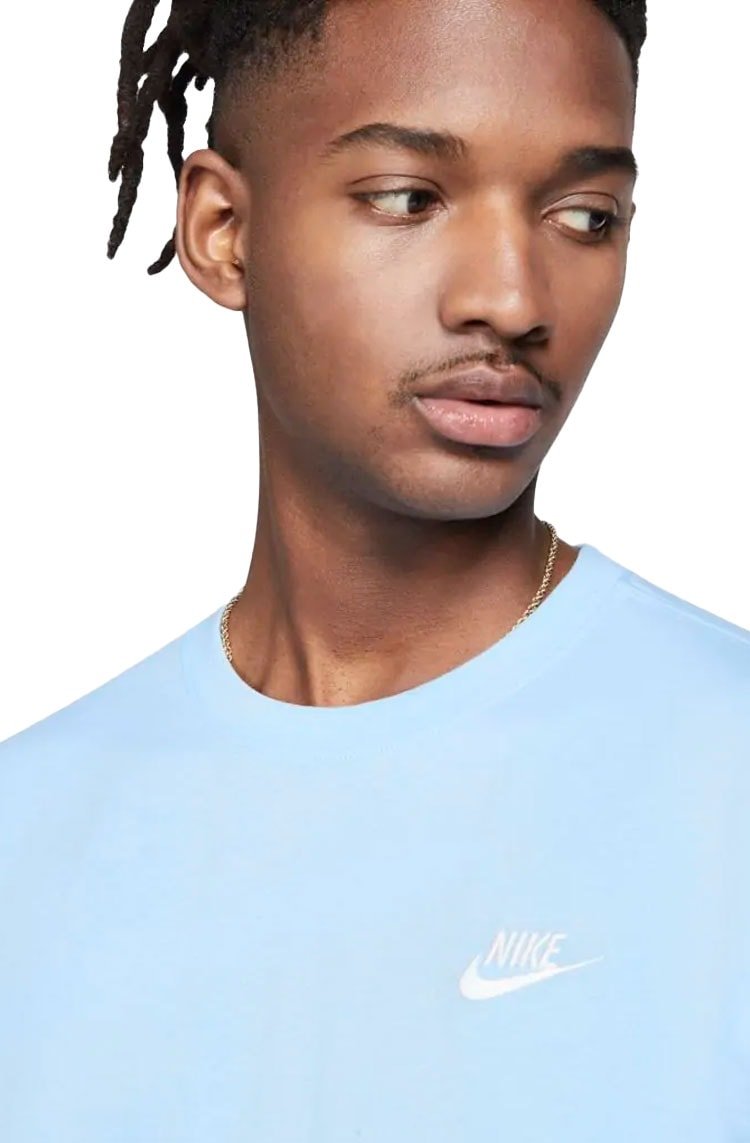 Camiseta Nike Sportswear Club Azul/Branca - NewSkull