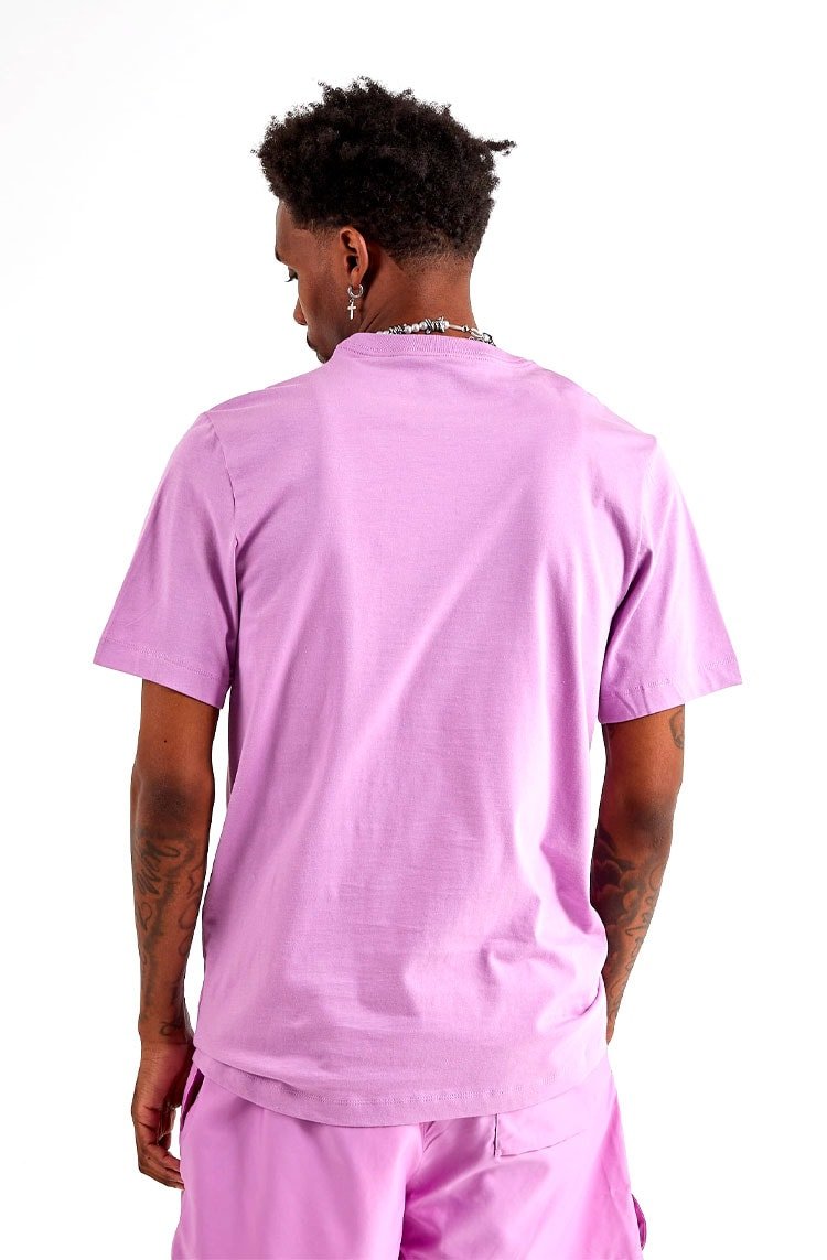 Camiseta Nike Sportswear Club Roxo/Branco - NewSkull