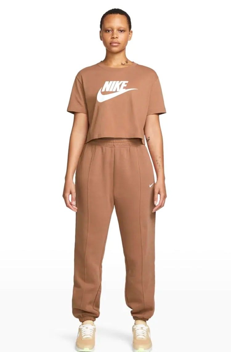 Camiseta Nike Sportswear Essential Feminina Marrom/Branco - NewSkull