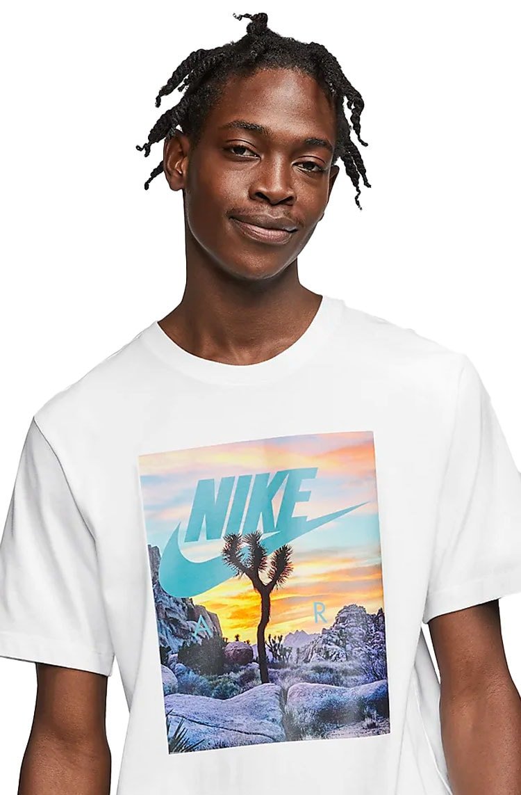Camiseta Nike Sportswear Festival Photo Branca - NewSkull