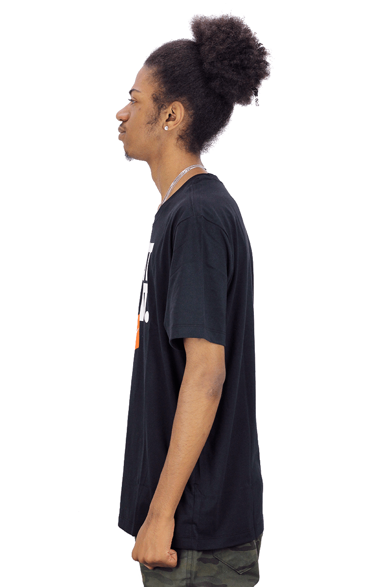 CAMISETA NIKE SPORTSWEAR HBR 3 PRETO - NewSkull