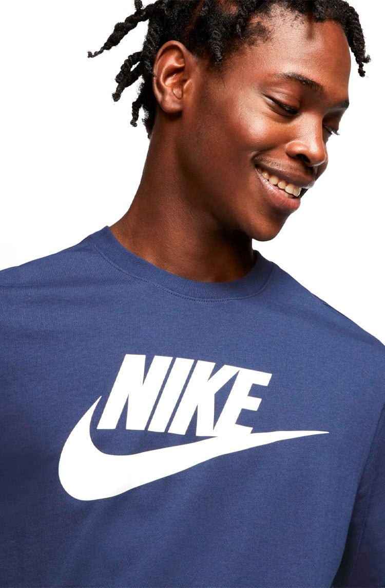 Camiseta Nike Sportswear Icon Futura Masculina Azul/Branco - NewSkull