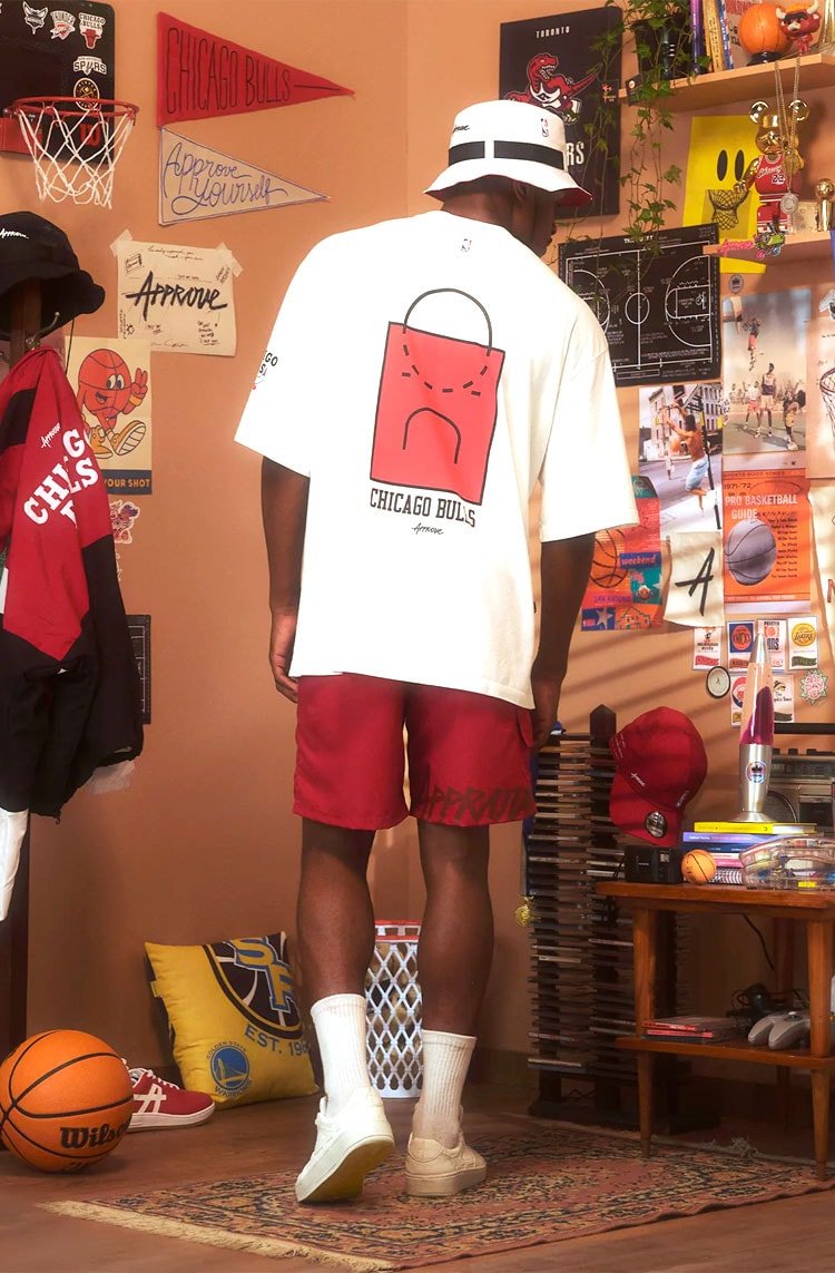 Camiseta Oversized Approve X NBA Bulls Off White/Vermelho - NewSkull