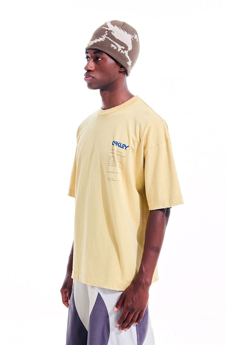 Camiseta Piet x Oakley Surfer Amarelo Escuro/Azul - NewSkull
