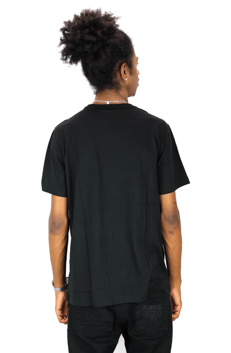 CAMISETA PUMA SNEAKER PRETA - NewSkull