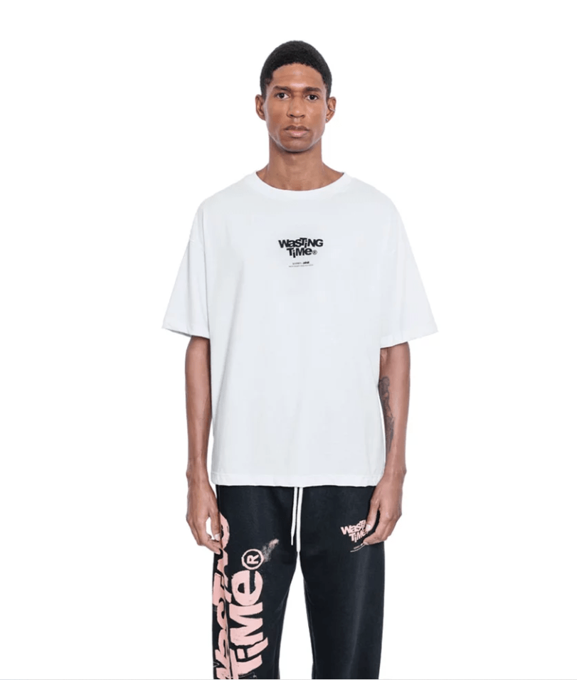 Camiseta Sopro Atrasado Tee Branco/Preto - NewSkull