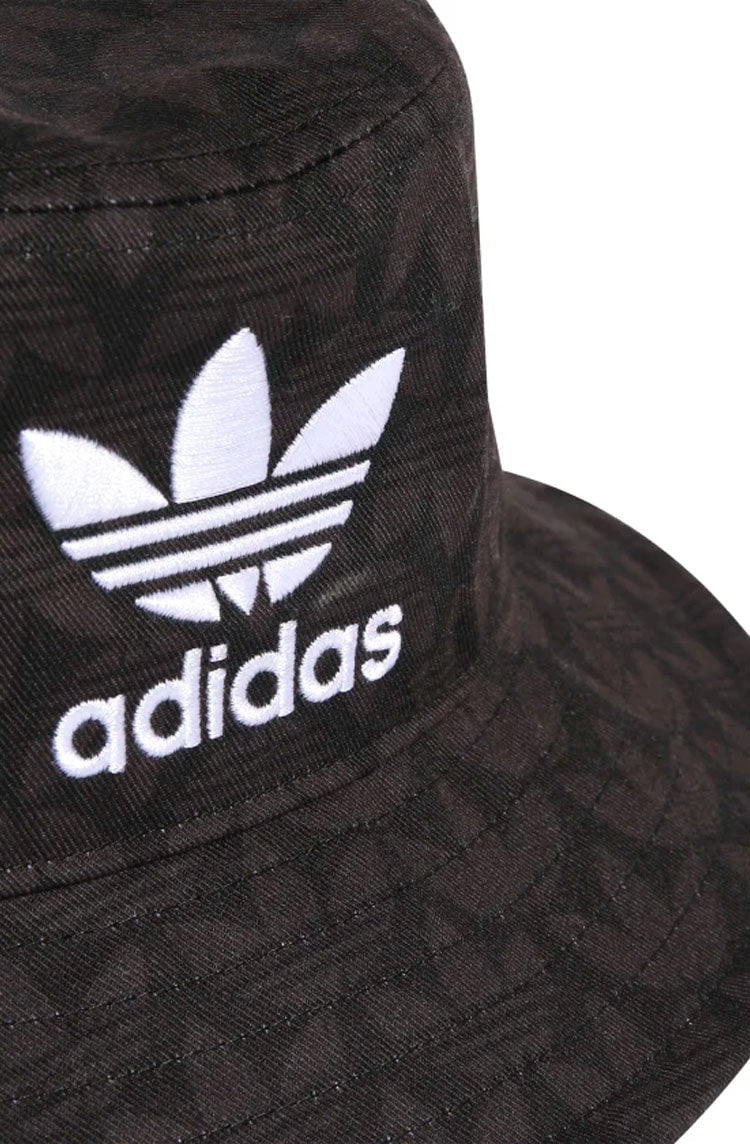 Chapéu Adidas Bucket Monogram Print Preto/Branco - NewSkull
