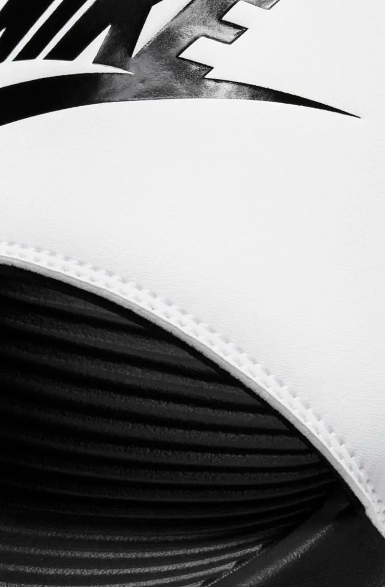 Chinelo Nike Victori One Masculino Branco/Preto - NewSkull