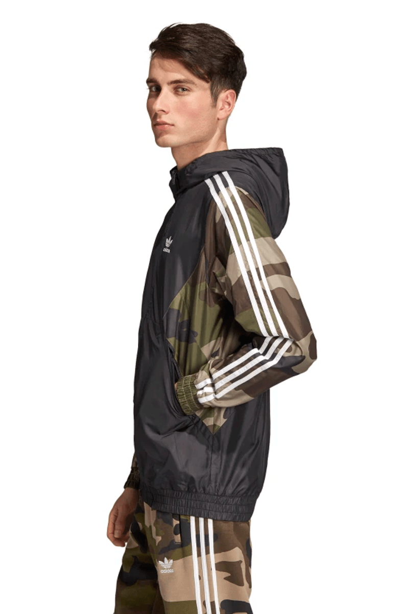 JAQUETA ADIDAS CORTA VENTO CAMUFLADO PRETA - NewSkull