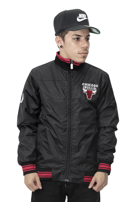 Jaqueta NBA Chicago Bulls Varsity Polyponge Preta - NewSkull