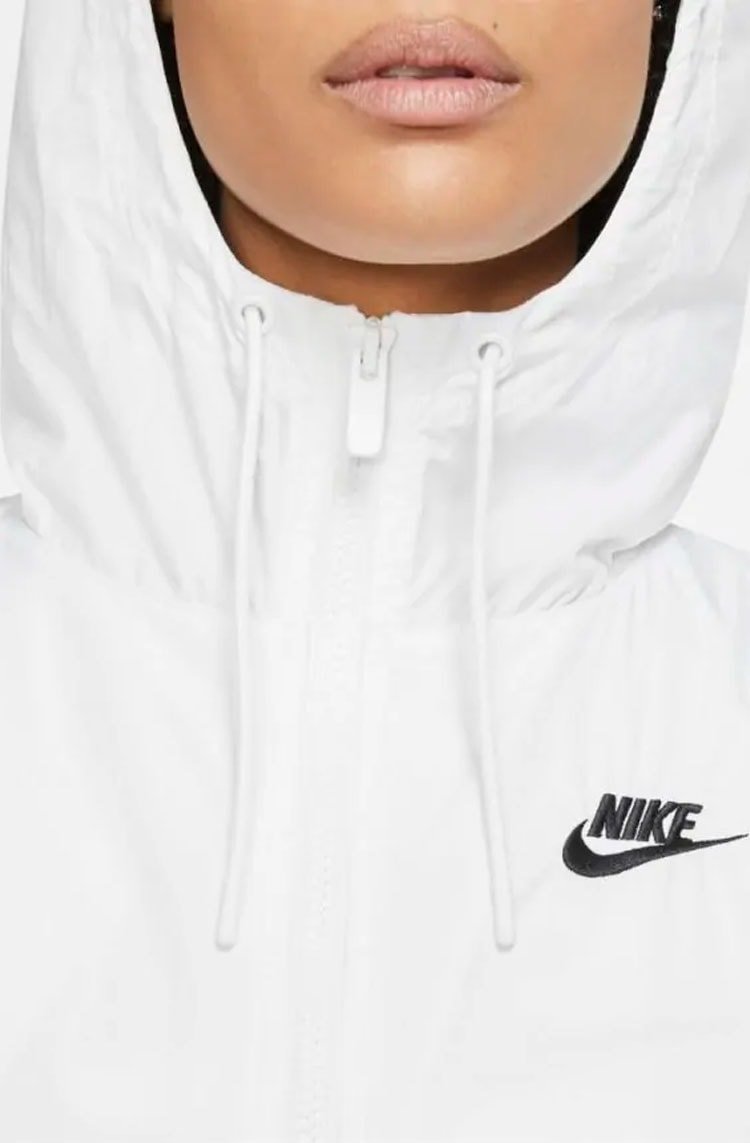 Jaqueta Nike Corta Vento Sportswear Essential Repel Feminina Branco/Preto - NewSkull