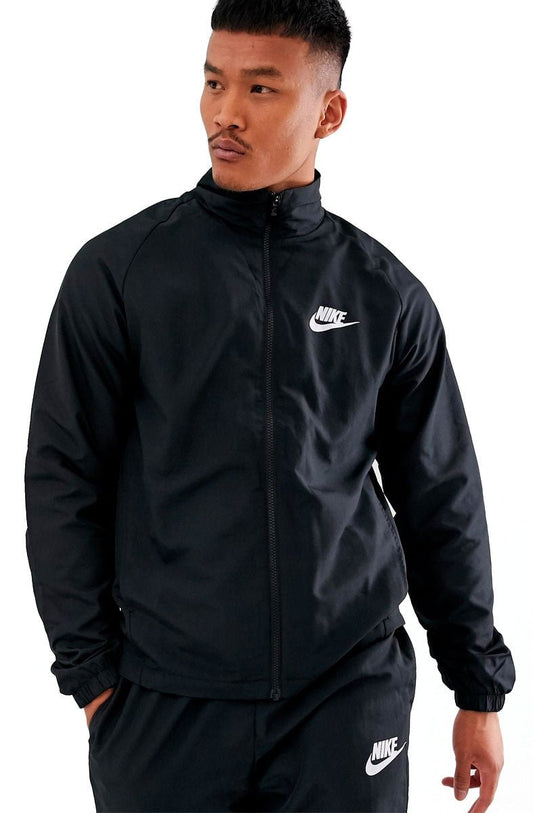 JAQUETA NIKE QUEBRA VENTO SPORTSWEAR PRETO - NewSkull