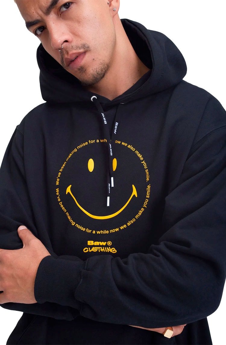 Moletom Baw x Smiley Contour Preto/Amarelo - NewSkull
