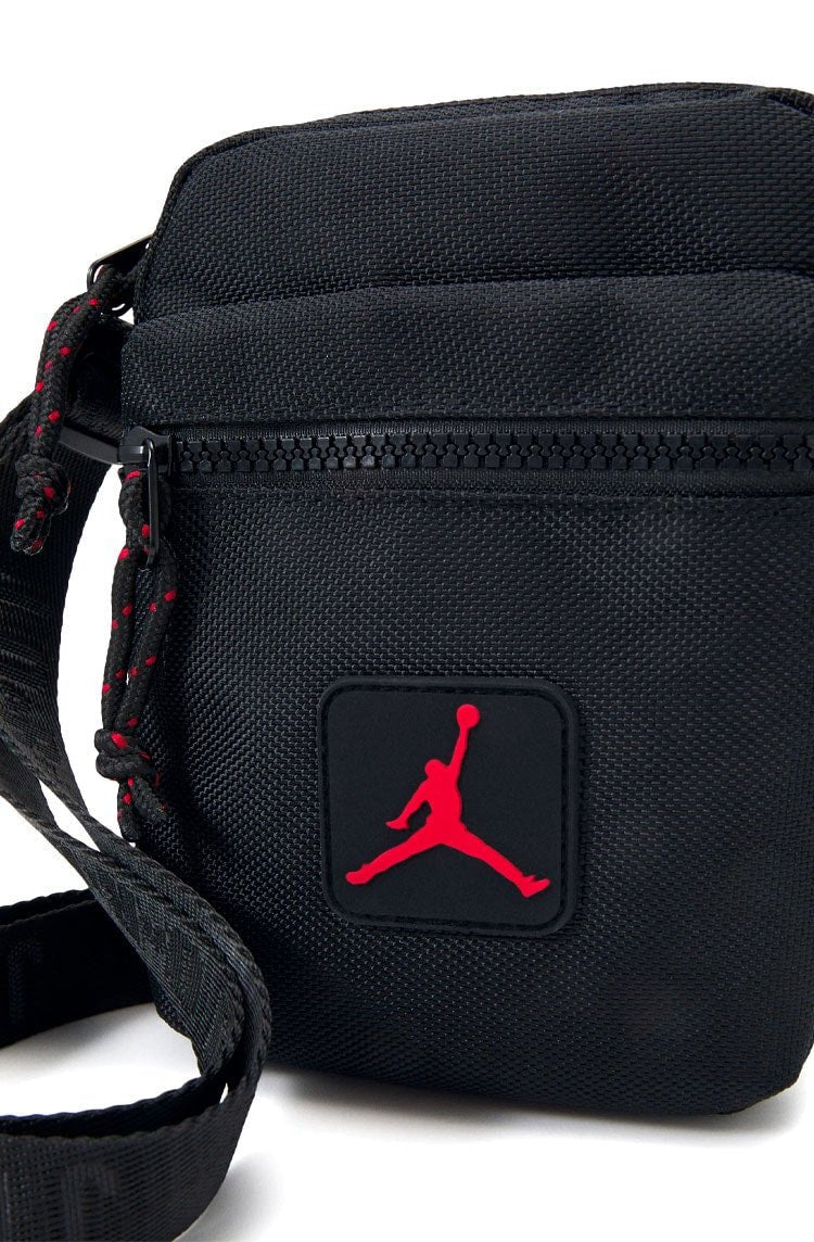 Shoulder Bag Jordan Rise Festival Preto - NewSkull