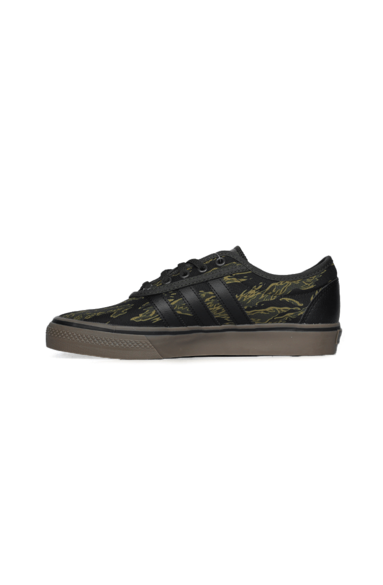 Tênis Adidas Adiease Camuflado - NewSkull