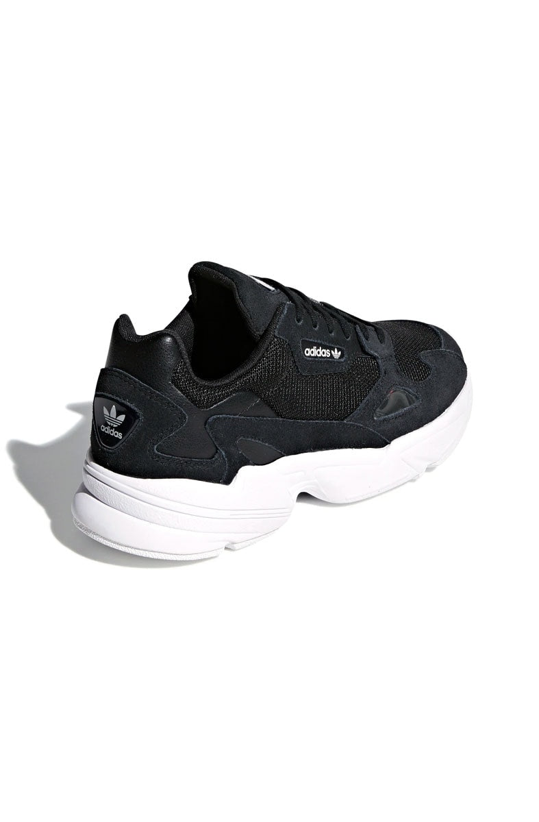 TÊNIS ADIDAS FALCON BAE W PRETO/BRANCO - NewSkull