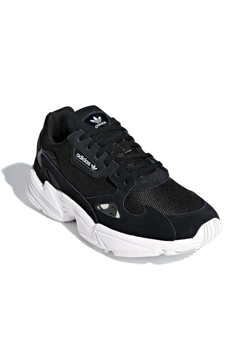 TÊNIS ADIDAS FALCON BAE W PRETO/BRANCO - NewSkull