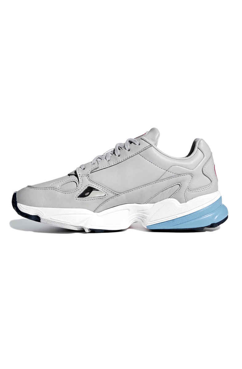 TÊNIS ADIDAS FALCON CINZA - NewSkull