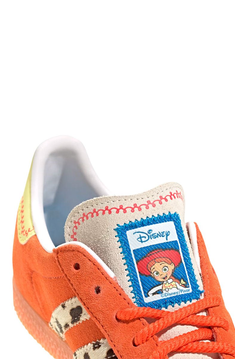 Tênis Adidas Gazelle R x Disney Pixar Toy Story Laranja JI0073 - NewSkull