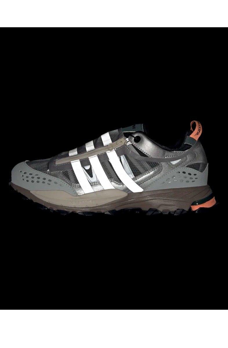 Tênis Adidas Hyperturf Adventure Shield Prata/Laranja - NewSkull