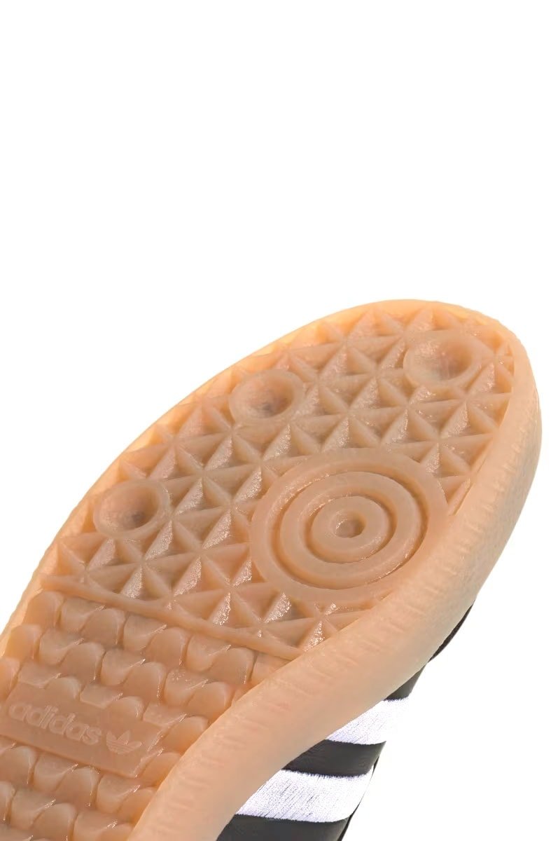 Tênis Adidas Sambae Feminino Preto/Branco ID0436 - NewSkull