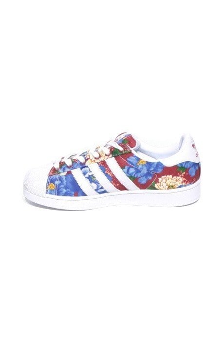 Tênis Adidas x Farm Superstar Floral - NewSkull