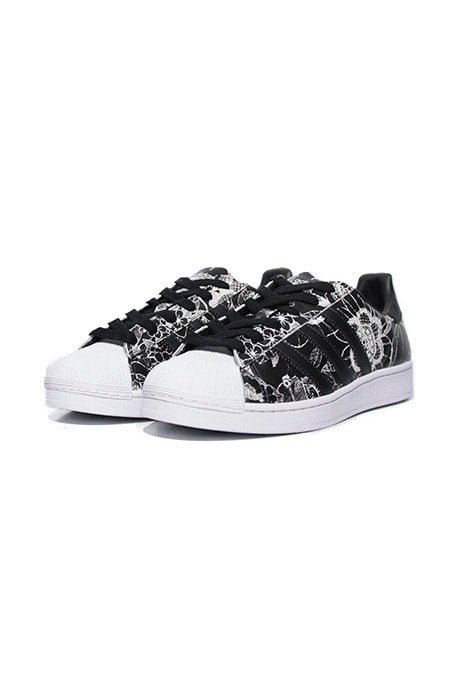 Tênis Adidas x Farm Superstar Foundation Preto com Branco - NewSkull