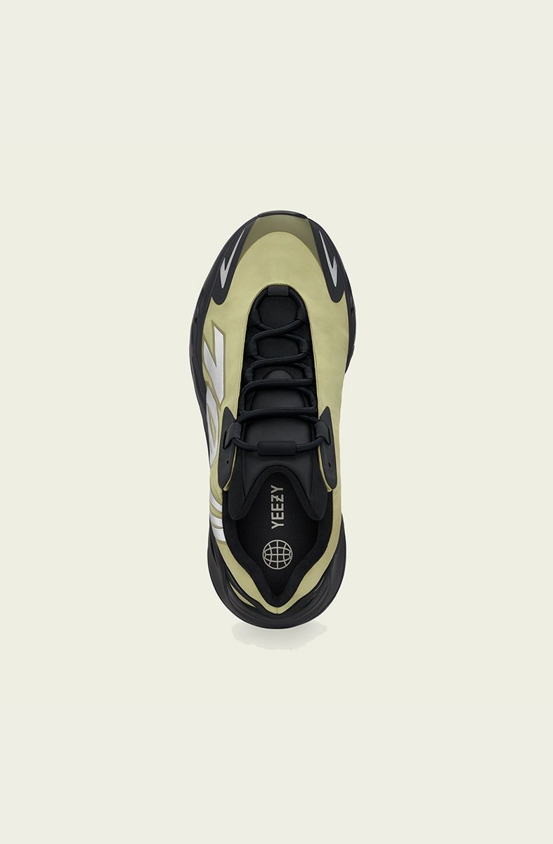 Tênis Adidas Yeezy 700 MNVN Resin - NewSkull