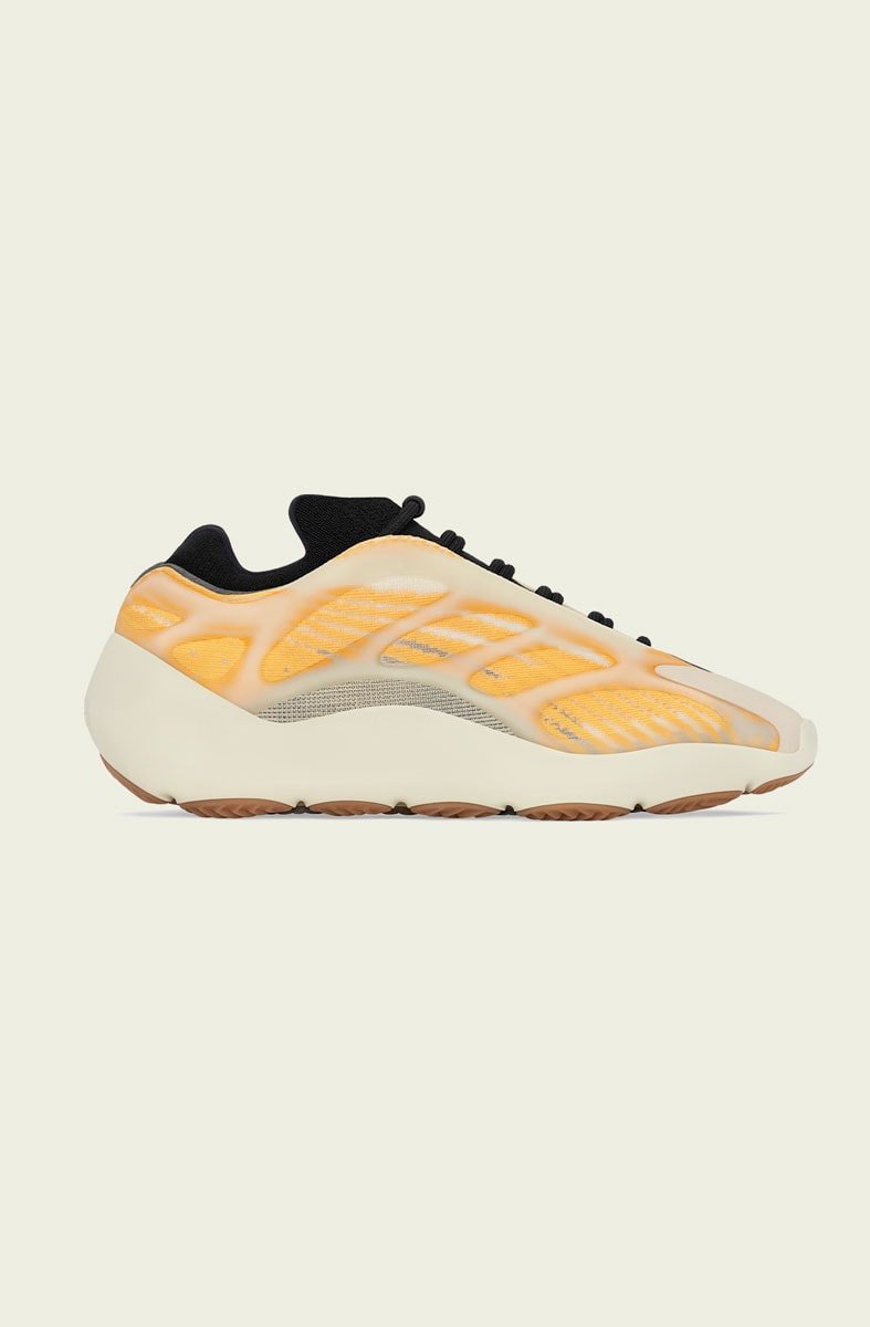 Tênis Adidas Yeezy 700 V3 Mono Safflower - NewSkull