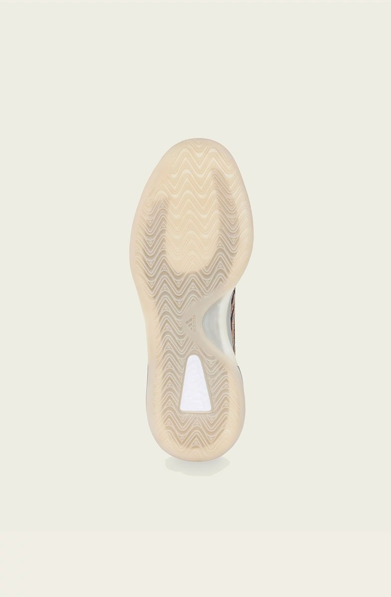 Tênis Adidas Yeezy QNTM Quantum Flash Orange - NewSkull