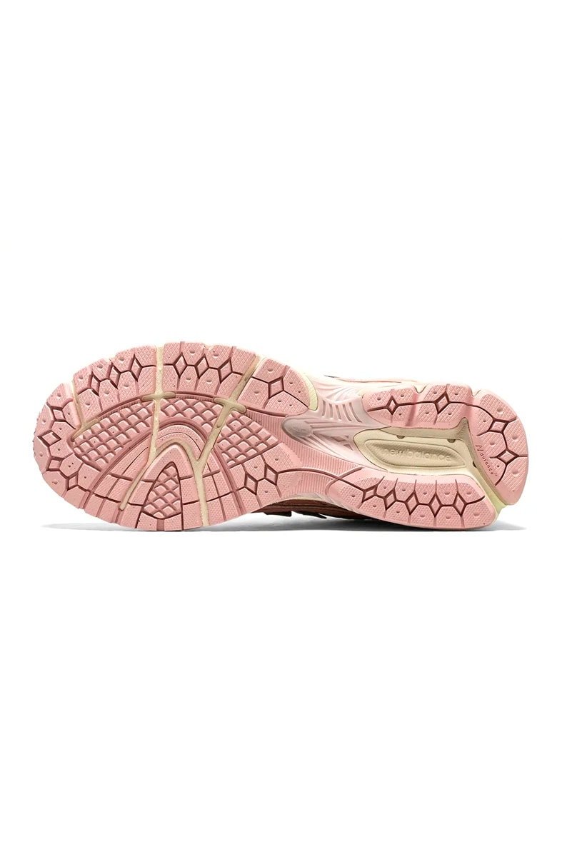 Tênis New Balance 1906N Lunar New Year Masculino Rosa M1906NLN - NewSkull