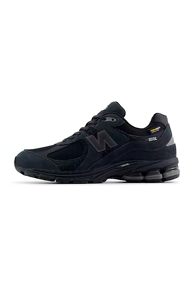 Tênis New Balance 2002R Preto/Grafite M2002RPJ - NewSkull