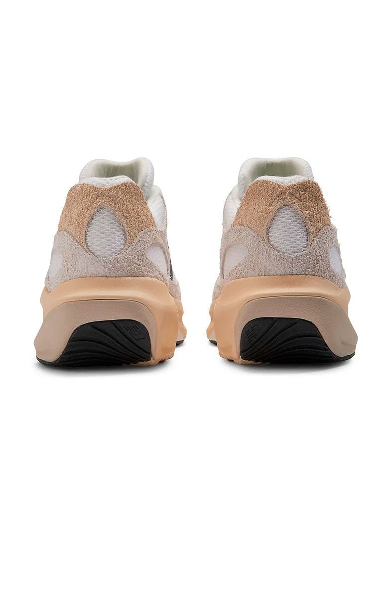 Tênis New Balance UWRPDMOB WRPD Warped Runner Unisex Branco/Off White - NewSkull