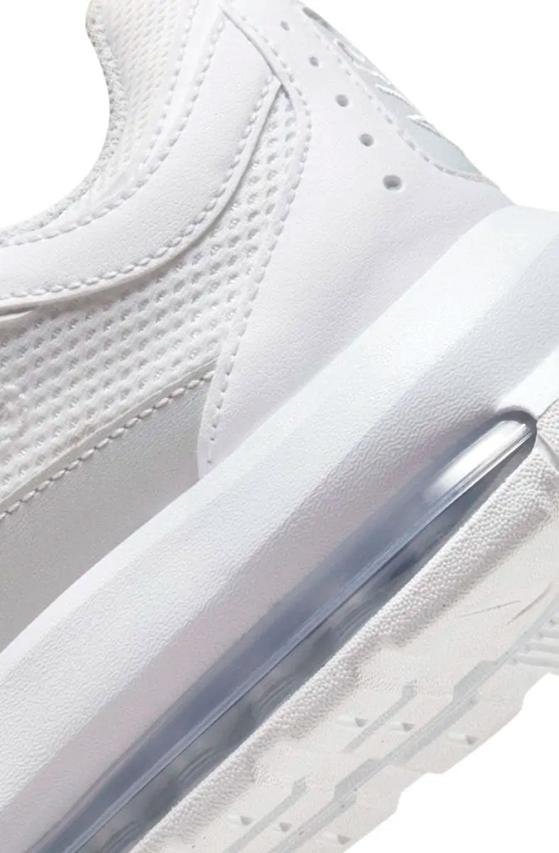 Tênis Nike Air Max AP Feminino Branco/Cinza - NewSkull