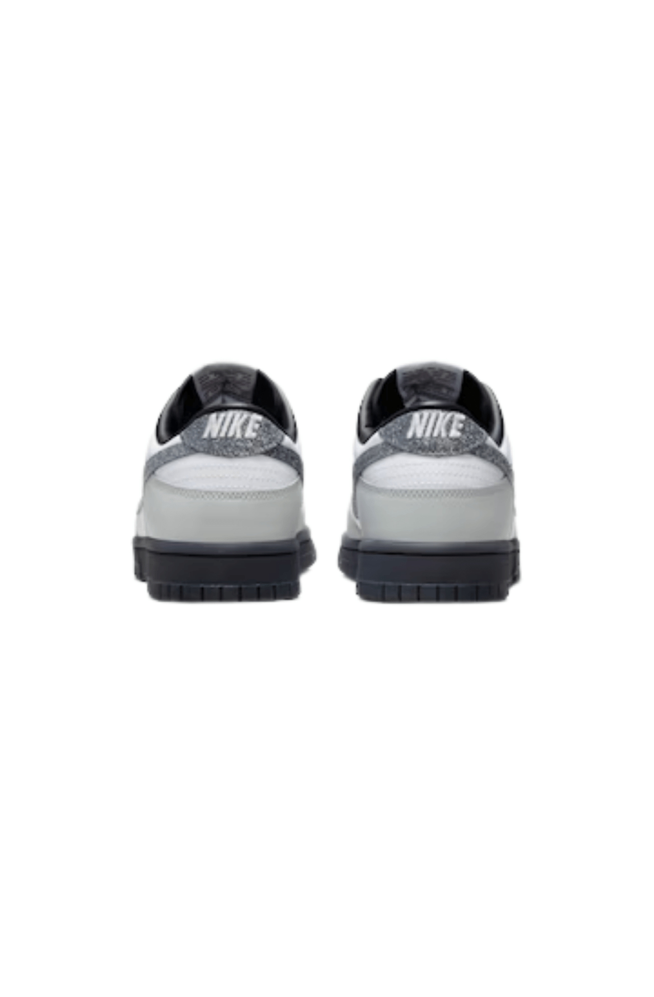 Tênis Nike Dunk Low LX Feminino Branco/Cinza HQ3462 - 191 - NewSkull