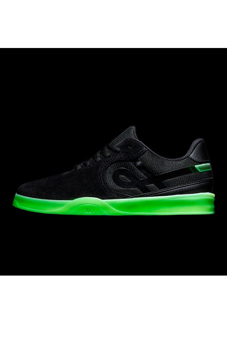 Tênis OUS Imigrante Glow In The Dark Ecolab Preto/Neon - NewSkull
