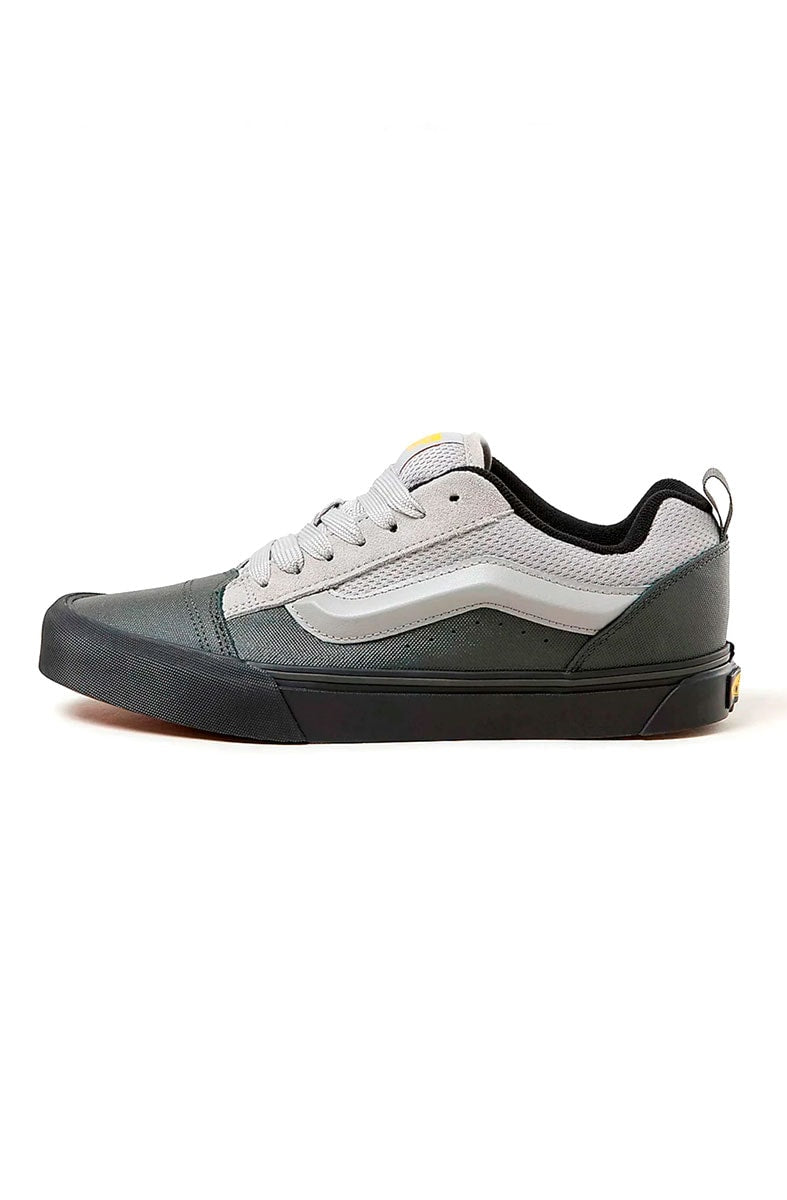 Tênis Vans Knu Skool Retro Drizzle Cinza V1002002760012 - NewSkull