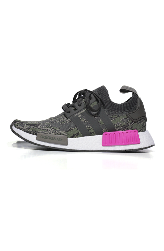 Tênis Adidas NMD_R1 Primeknit Digi Camo