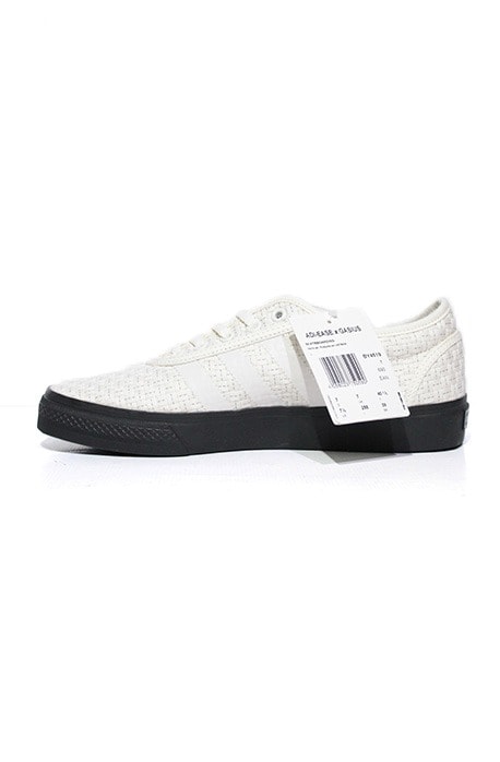 Tênis Adidas Adiease Off White/Off White/Core Black