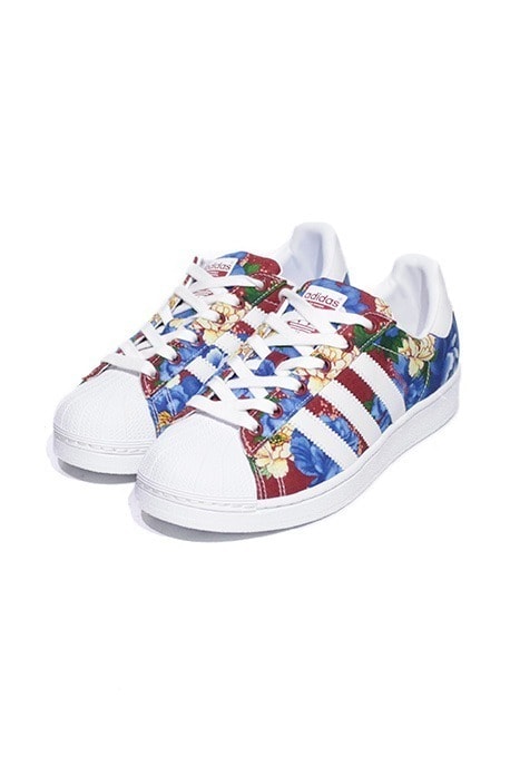 Tênis Adidas x Farm Superstar Floral