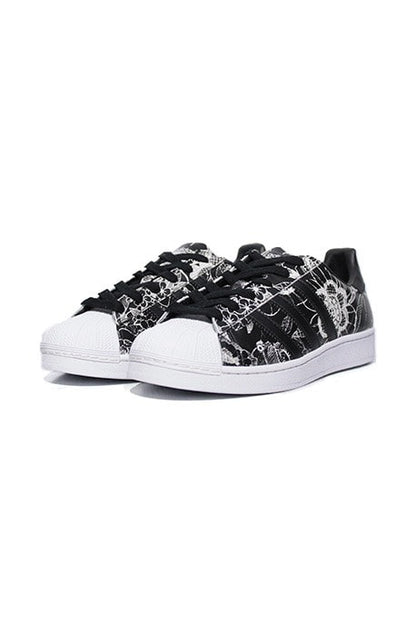 Tênis Adidas x Farm Superstar Foundation Preto com Branco
