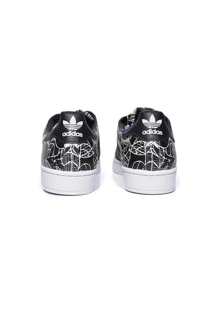 Tênis Adidas x Farm Superstar Foundation Preto com Branco