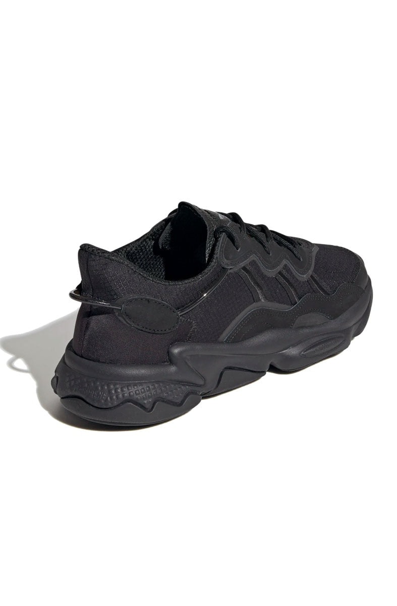 Tênis Adidas Ozweego Preto/Preto