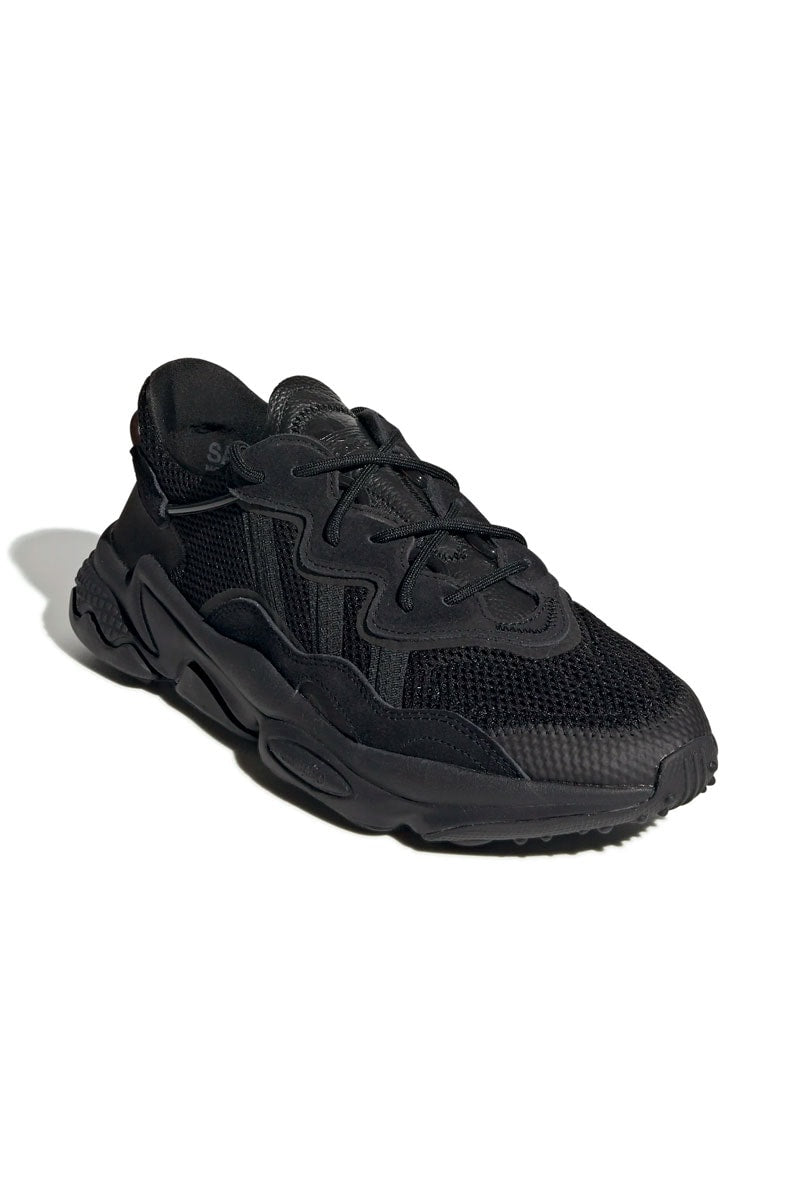Tênis Adidas Ozweego Preto EE6999