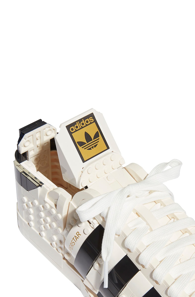 Brinquedo LEGO x Adidas Superstar Branco
