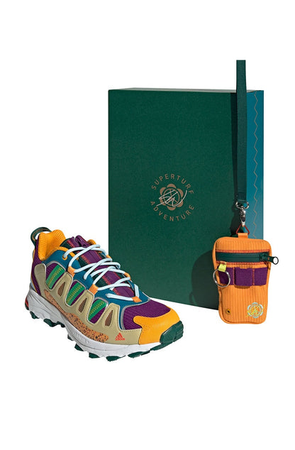 Tênis Adidas Superturf Adventure x Sean Wotherspoon x Disney Jiminy Cricket
