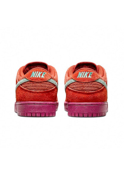 Tênis Nike SB Dunk Low Pro Premium Mystic Red/Rosewood DV5429-601