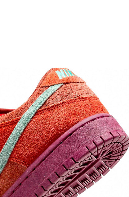 Tênis Nike SB Dunk Low Pro Premium Mystic Red/Rosewood DV5429-601