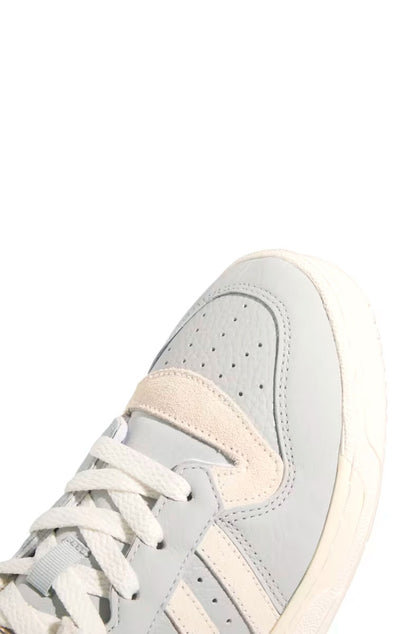 Tênis Adidas Rivalry 86 Low Prata/Creme/Bege IF5183