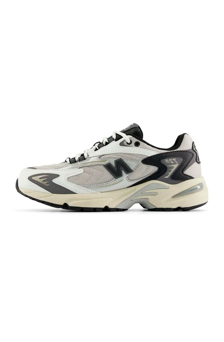 Tênis New Balance 725V1 Unissex Branco/Off-White/Preto ML725CE